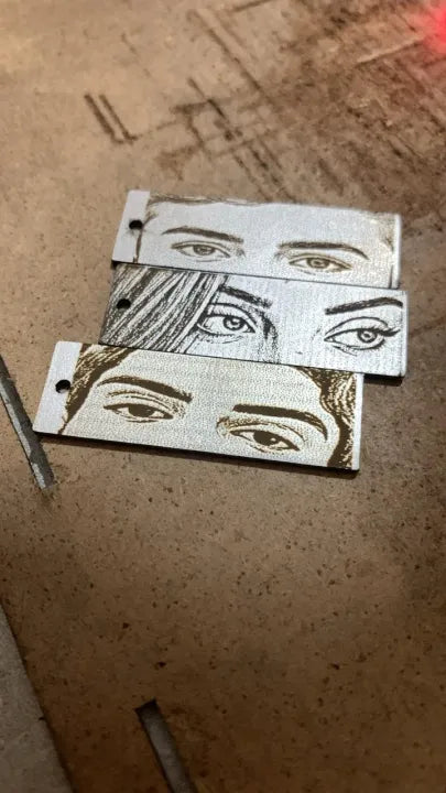 Customized Eyes Locket - Unique Photo Jewelry for Girls & Memory Keepsakes for Loved Ones