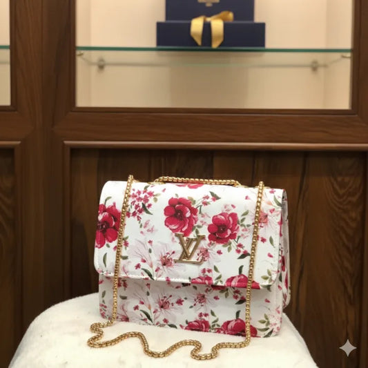 Luxury Women’s Crossbody Bag – Premium Quality, Lightweight & Perfect for Everyday Use